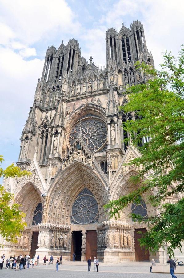 Lux Cathedrale Reims Exterior foto